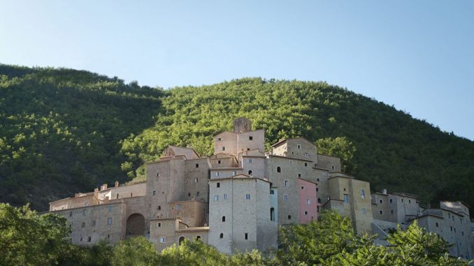 Un Castello all'Orizzonte presenta "Viceversa" di Stefano Cerio