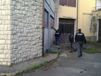 Perugia, Blitz della Polizia all'ex Telecom, nessuna presenza abusiva