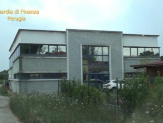 Bancarotte seriali, finanza Perugia arresta commercialista e imprenditore