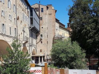 Nuova Biblioteca multimediale Perugia, PD, fare luce sugli atti