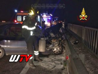 Incidente stradale a Spoleto, Vigili del fuoco e Carabinieri sul posto