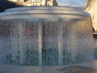 Terni Fiamma Tricolore Fontana piazza Tacito bellissima conservarla