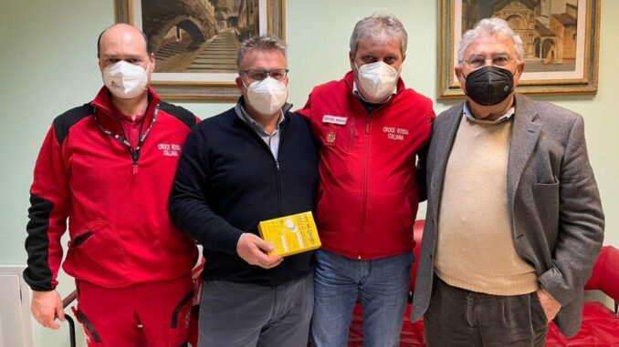 Farma Service Centro Italia dona mascherine FFP2 a Croce Rossa Italiana. “Grande lavoro dei volontari specialmente durante la pandemia”
