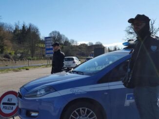 Conducente sfugge all'alt della Polizia di Stato ad Assisi, sanzionato