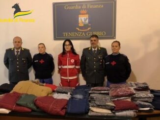Gdf Perugia: Il Comando Provinciale di Perugia dona vestiti