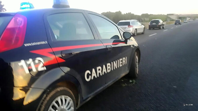 Due uomini arrestati dai Carabinieri per furto in un bar ad Assisi
