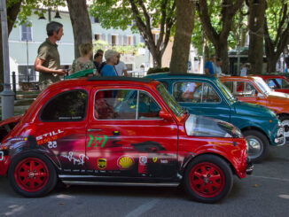 Cars&Coffee Aci Nocera Umbra: auto d’epoca scoperta città acque